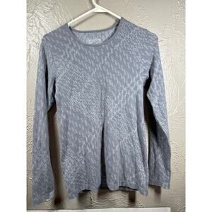 Athleta Womens Long Sleeve Gray Printed Top Stretch Fitted Organic Yoga Sz Small